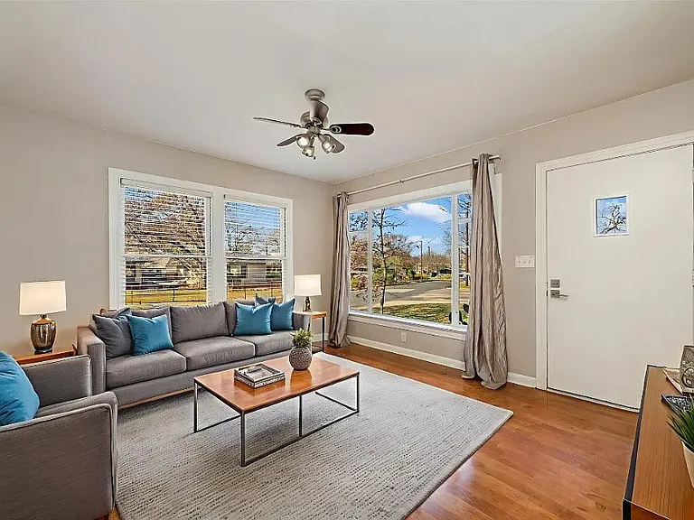673 Franklin Pl #D — Photo 6