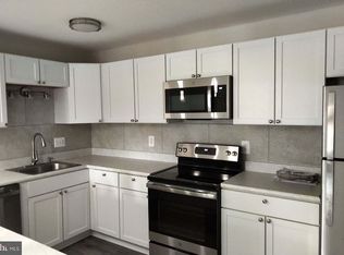 108 N College Dr #217, Sterling, VA 20164