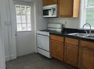 911 W Church St #4, Champaign, IL 61821