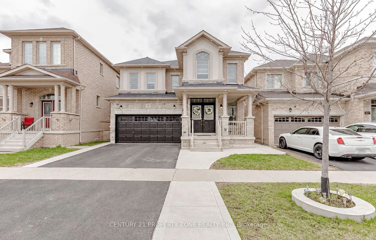 4 bed, $3,300 — Photo 1