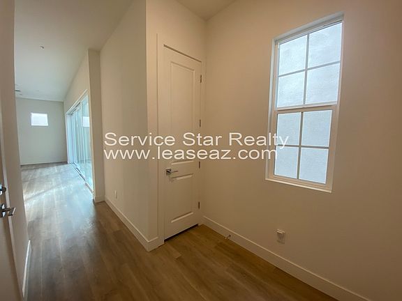 3rd image of 269 E Hackberry Dr