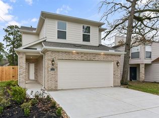 11938 Lakewood West Dr, Cypress, TX 77429