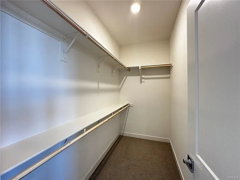 5019 Belmont Ln — Photo 4