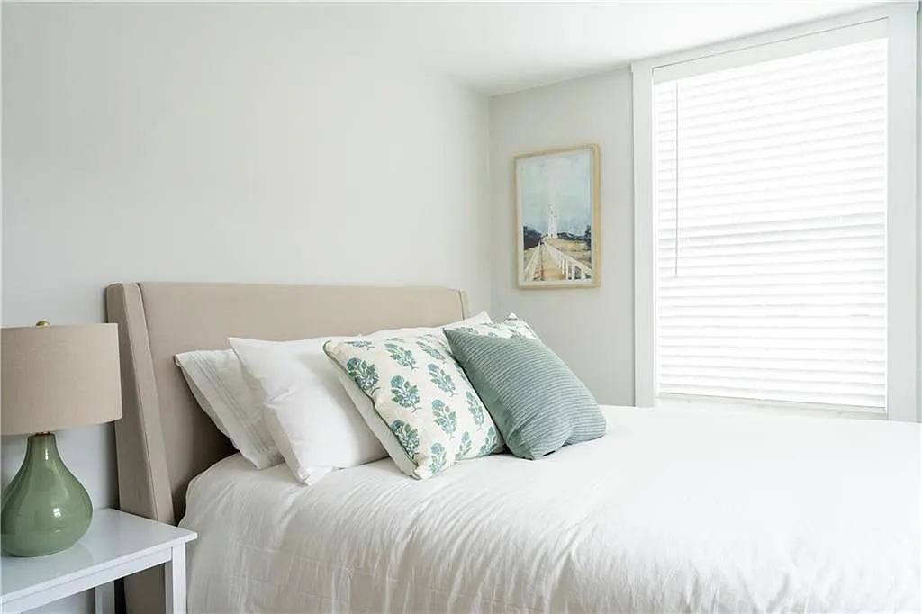 1 bed, 1.0 bath, 500 sqft, $3,200 — Photo 4