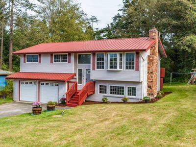 2332 Happy Ln, Oak Harbor, WA, 98277