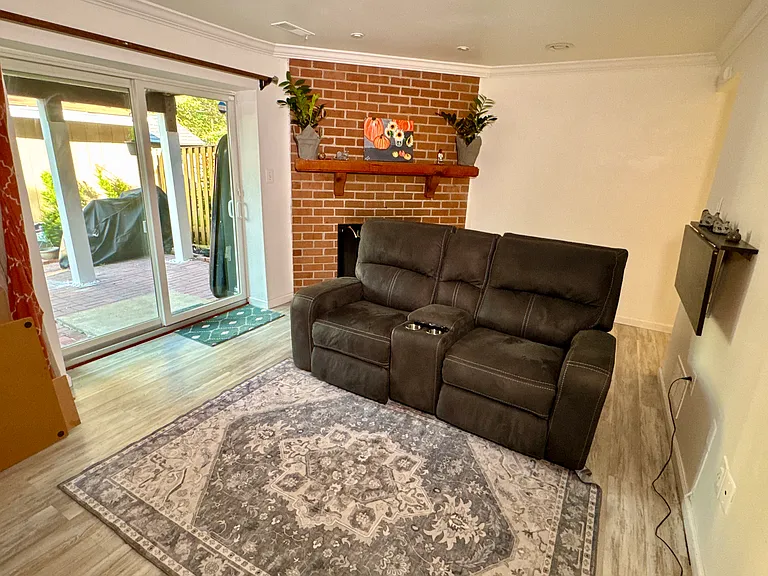 5203 Harbor Court Dr — Photo 30