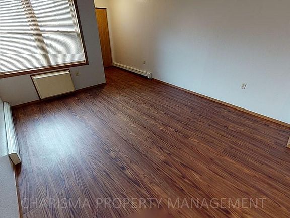 4th image of 3500 S Sertoma Ave #7C