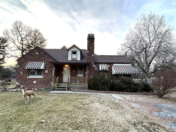 10044 Bunkum Rd, Fairview Heights, IL 62208