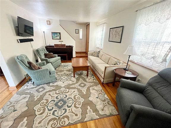 5th image of 1414 Barbara Dr