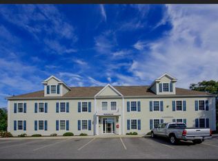 24 Spring Bars Rd APT 1C, Falmouth, MA 02540