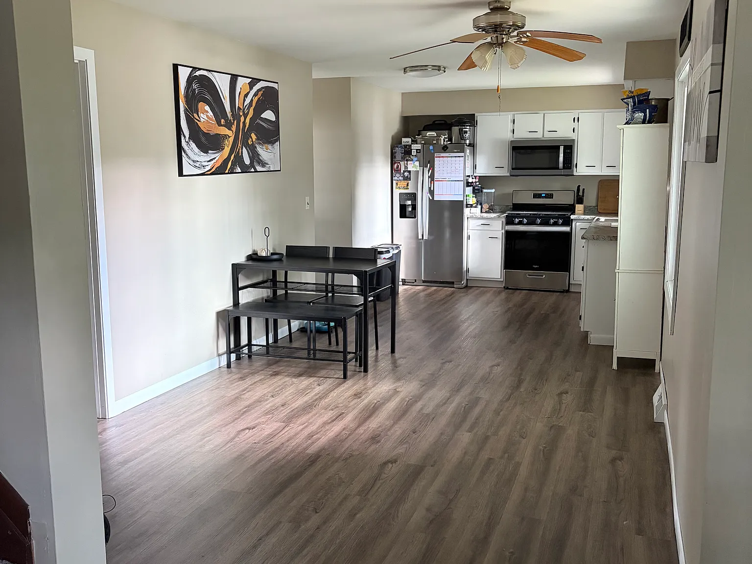 4 bed, 1800 sqft, $2,100 — Photo 3