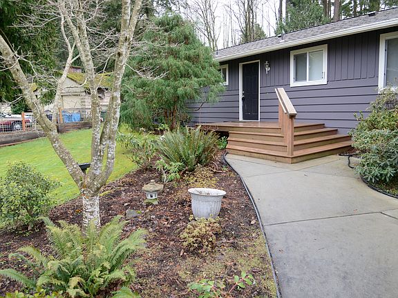 2nd image of 6457 NE 153rd St