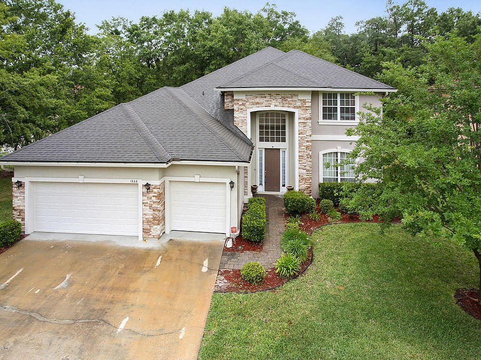 1st image of 1928 Holly Oak Dr