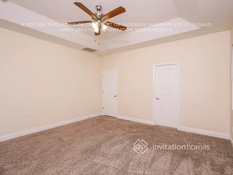 404 Ferry Ct — Photo 10