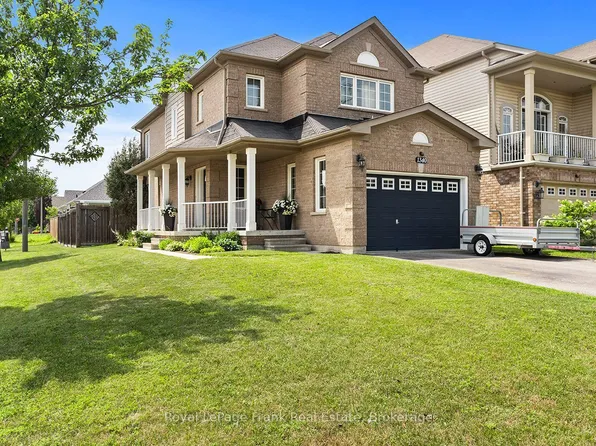 1340 Wadebridge Cres, Oshawa, ON L1K 3B2