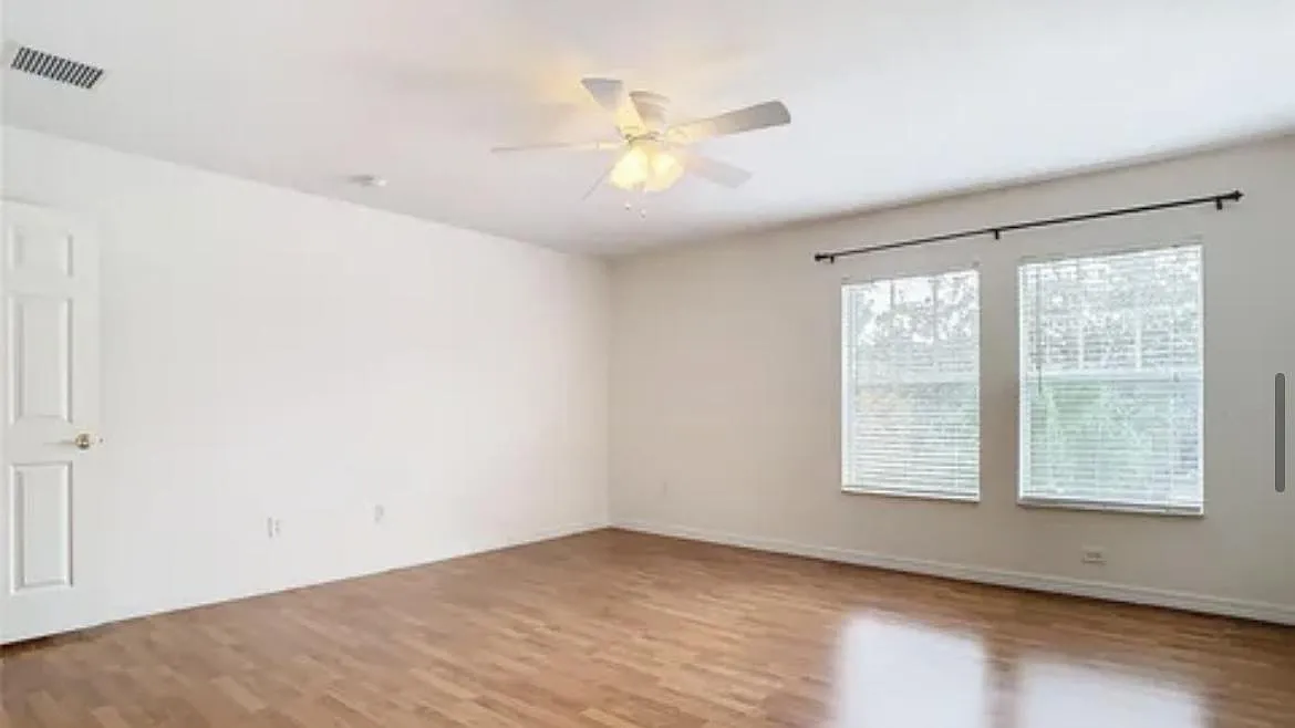 Spacious Master BDR - Pleach St