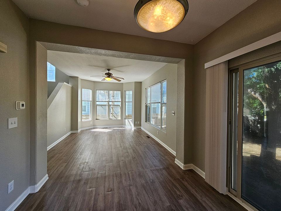 2543 S Genoa St, Aurora, CO 80013 | Zillow