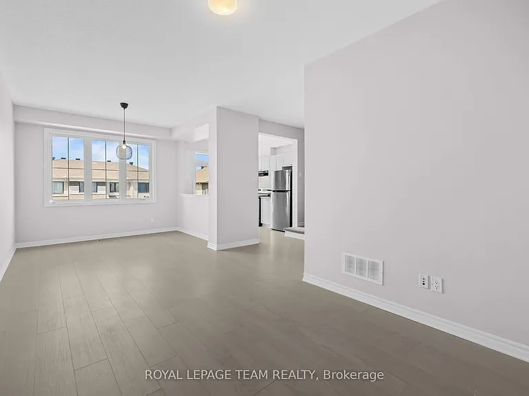 53 Lentago Ave — Photo 3