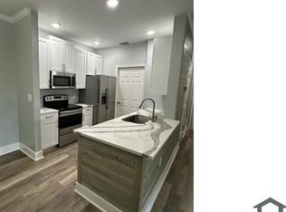 10123 Courtney Palms Blvd APT 203, Tampa, FL 33619