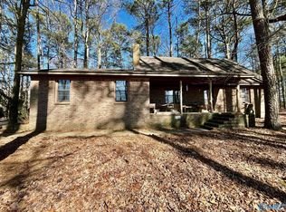 411 Hallmark Rd, Boaz, AL 35956