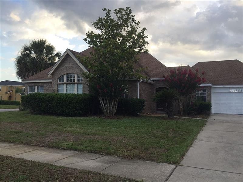 1st image of 2426 Albion Ave #2