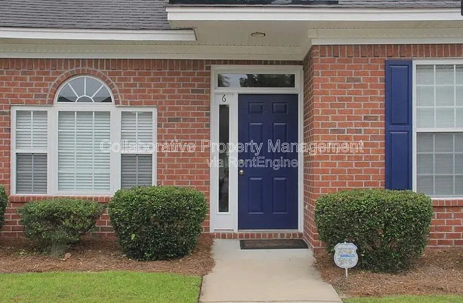 3 bed, 2.5 bath, 1608 sqft, $1,855 — Photo 2