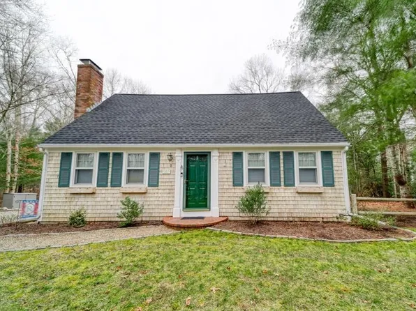 8 Spinnaker Street, Sandwich, MA 02563