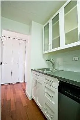 Sold by Corcoran | media 29