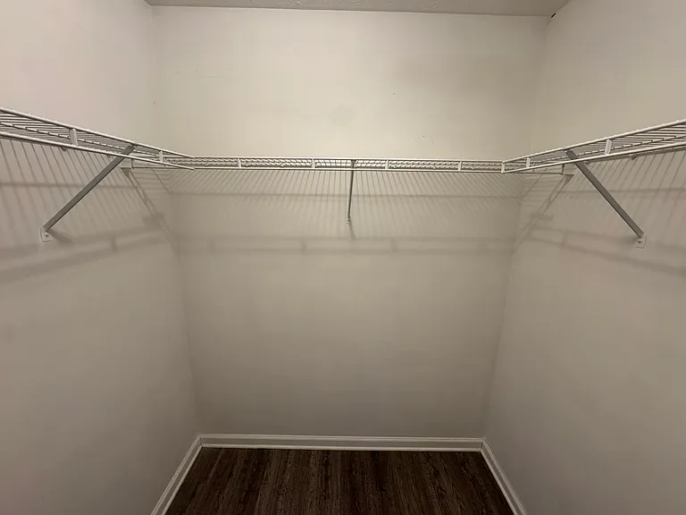 6947 Raritan Dr — Photo 15