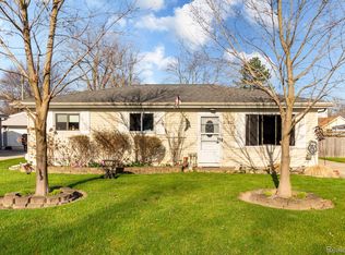 3120 Eastern Ave, Rochester Hills, MI 48307