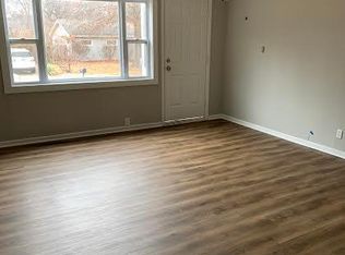 1623 W 22nd St, Lawrence, KS 66046