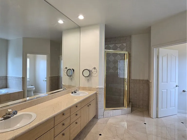 8219 Somerset Pl — Photo 23