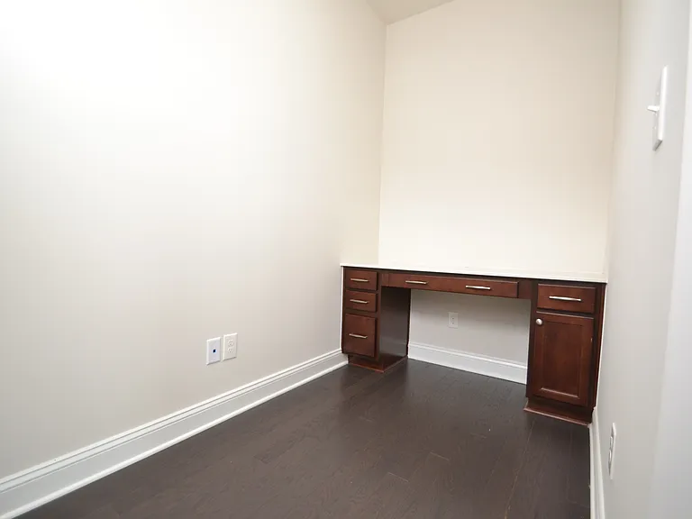820 Grafton Peak Ln — Photo 15