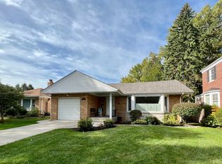 1420 S Fairview Ave, Park Ridge, IL 60068