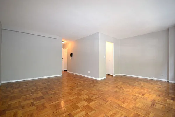 Rented by Bold New York | media 5