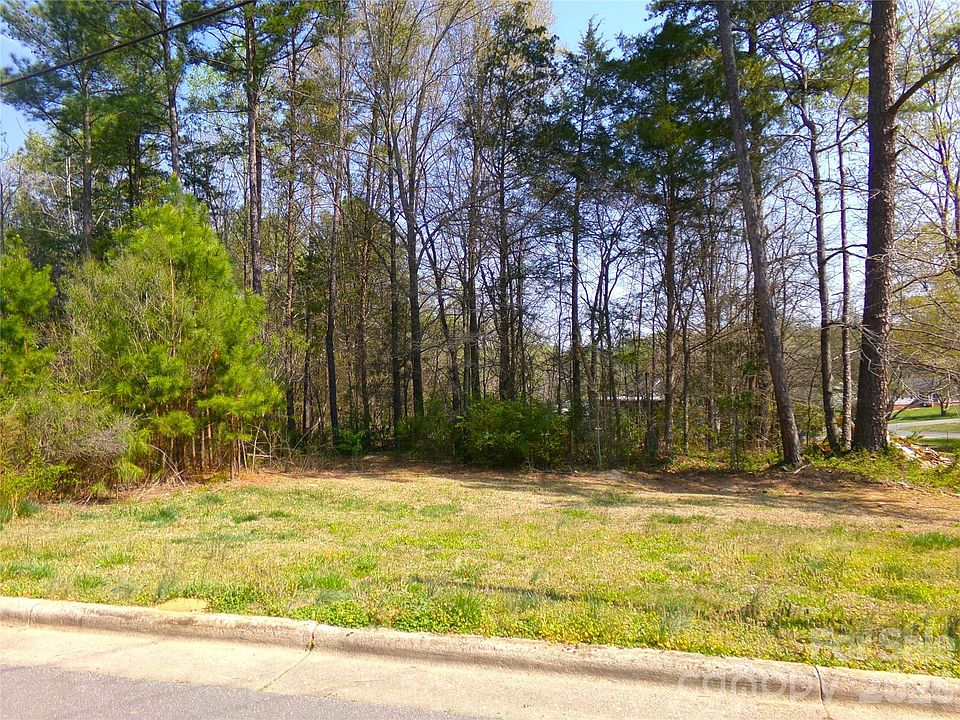 1st image of 0 Ross Dr #1