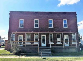 42 S 5th Ave, Canton, IL 61520