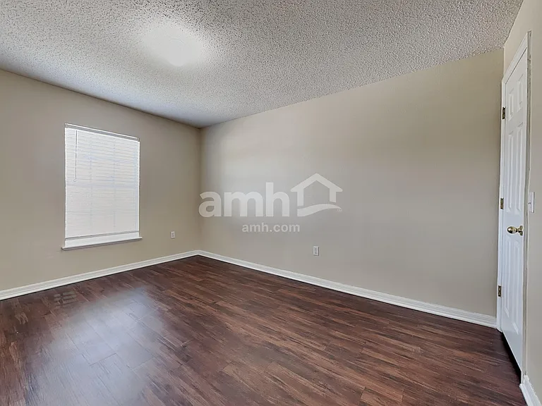 30312 Rattana Ct — Photo 14