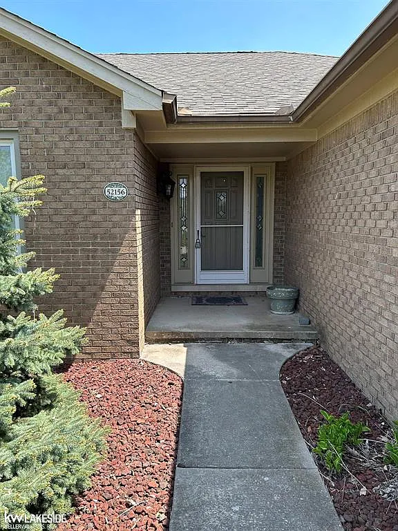 3 bed, 2.5 bath, 1910 sqft, $2,900 — Photo 4