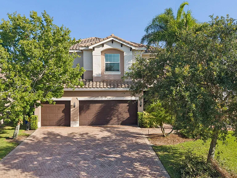 8256 Savara Streams Ln — Photo 3
