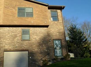 9252 Highland Rd, Pittsburgh, PA 15237