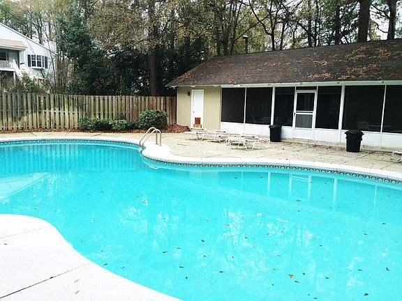 2nd image of 2092 S Sherwood Dr Unit 40
