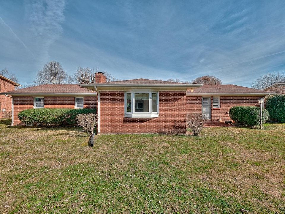 1817 Sundale Rd, Johnson City, TN 37604 Zillow