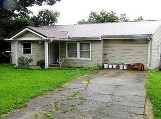 9561 Cornishville Rd, Harrodsburg, KY 40330