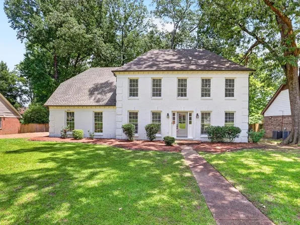 2966 Tamerlane Ln, Germantown, TN 38138