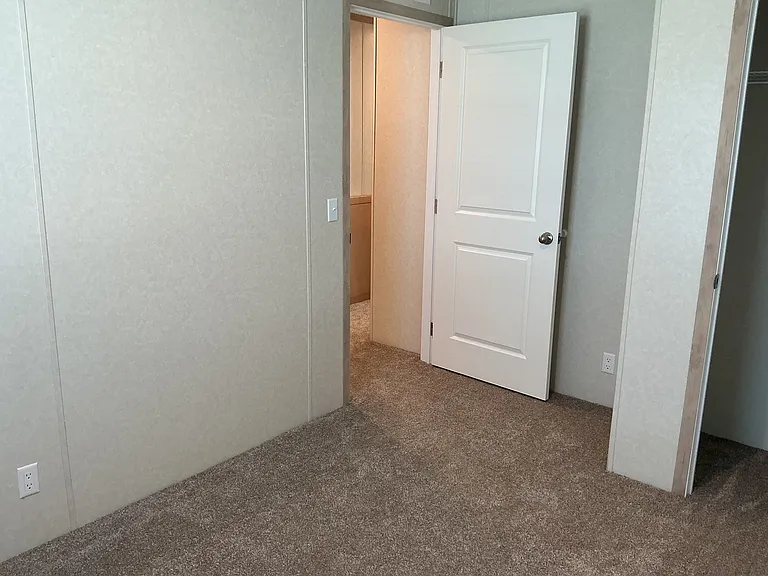 2754 Pear St #128 — Photo 14