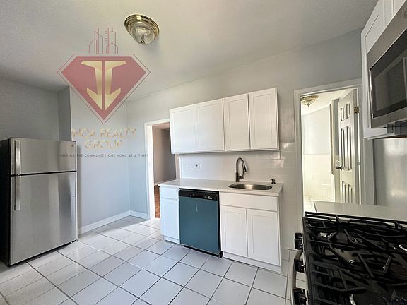 4th image of 503 57th St #37A