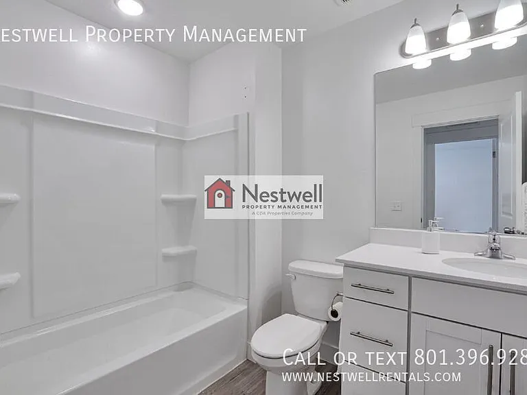 1104 N 1880 W — Photo 9