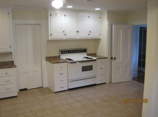 19 Fairview Rd, Woburn, MA 01801