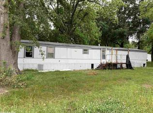 1101 Loop 236, Queen City, TX 75572